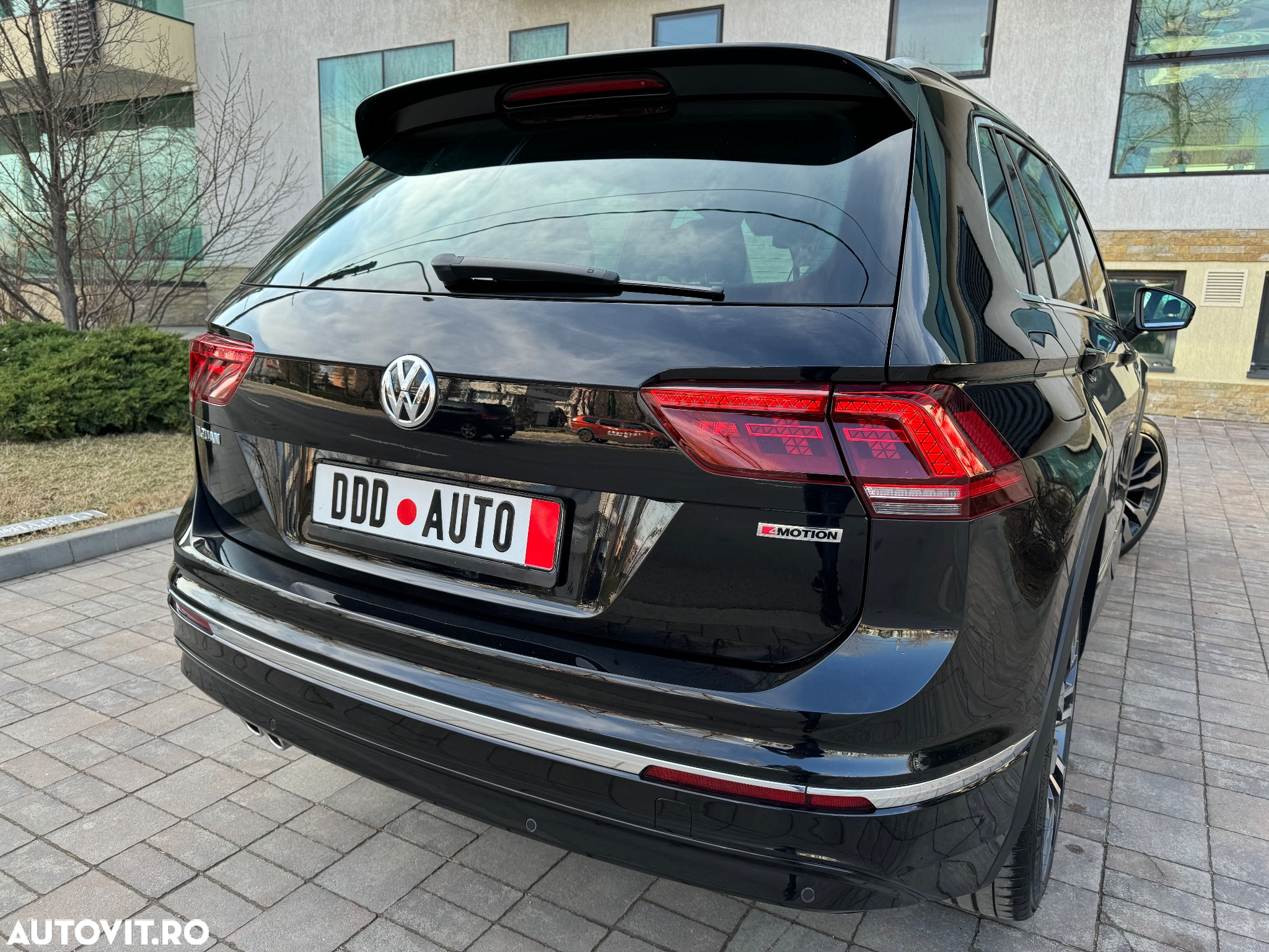 Volkswagen Tiguan 2.0 TDI 4Mot DSG Highline - 26