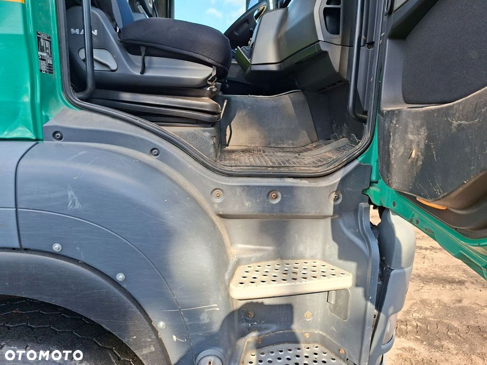 MAN Tgs 33.480 6X6 Bl + Hr + Umikov Npk 39T - 29