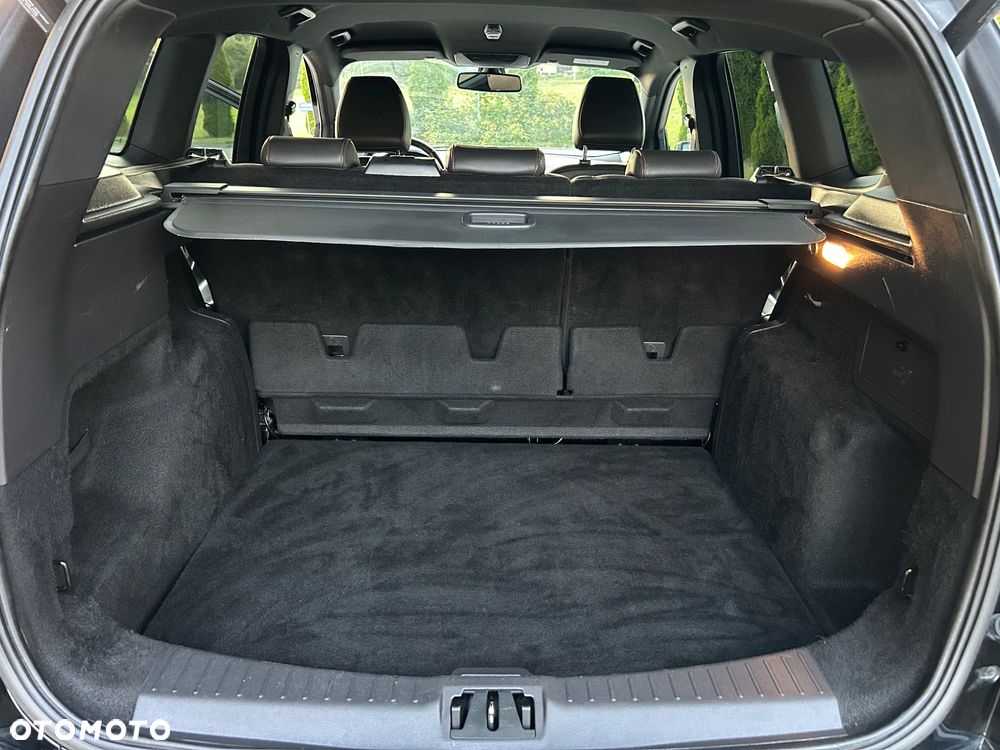 Ford Kuga 2.0 TDCi 4x4 ST-Line - 29