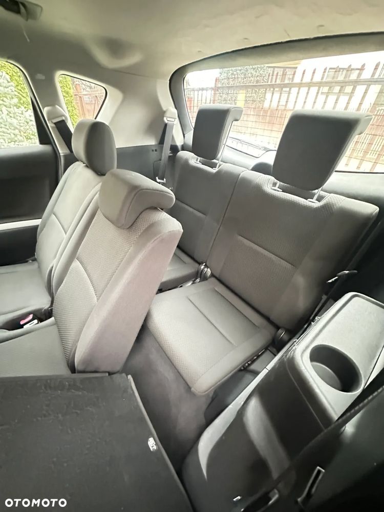 Toyota Corolla Verso 1.8 Prestige 7os MM - 3