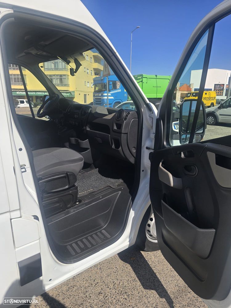 Renault Master 2.3 D Furgon - 2