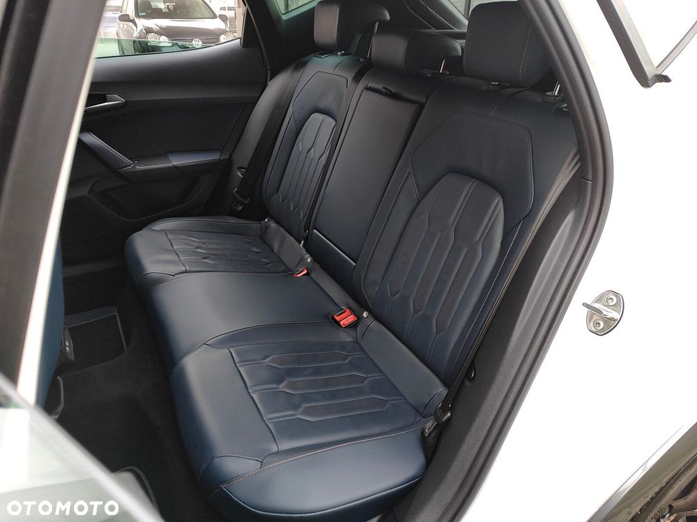 Cupra Formentor 1.4 e-Hybrid VZ DSG - 13