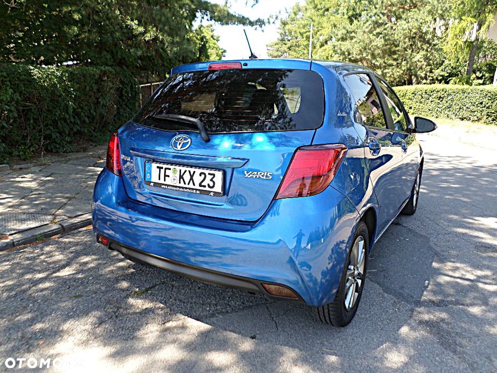 Toyota Yaris 1.33 Selection Platinum - 28