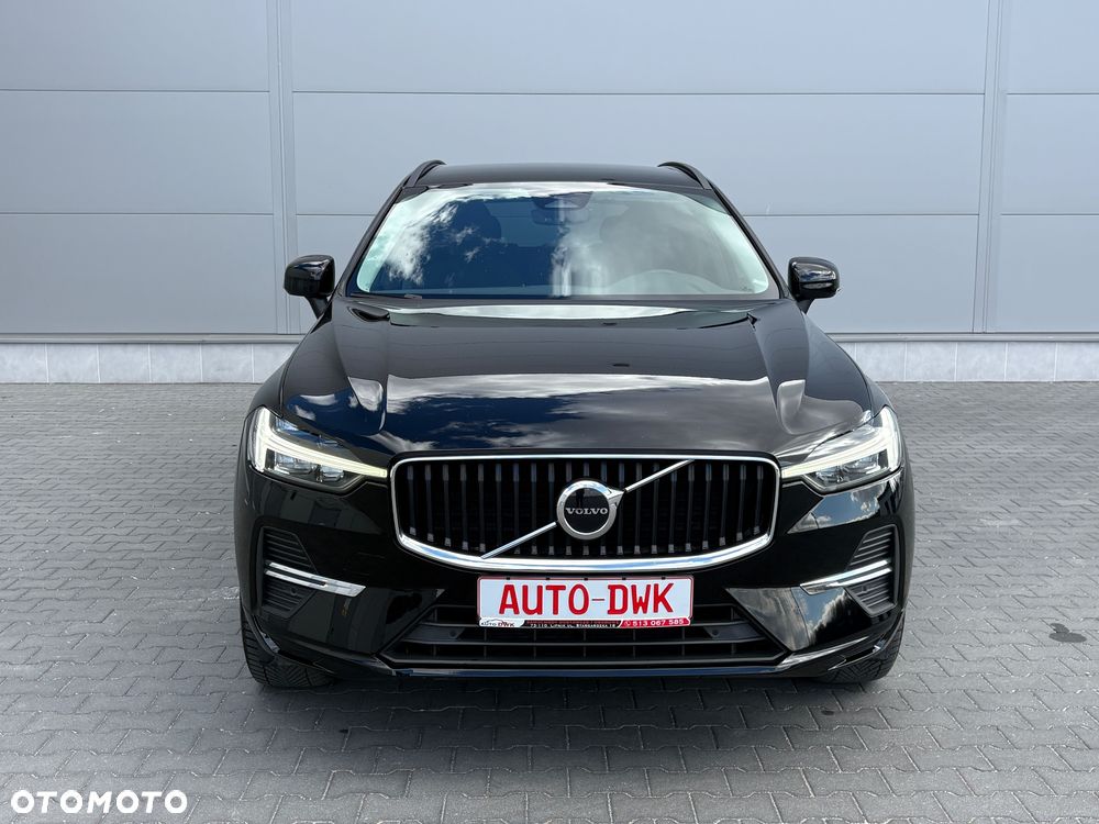 Volvo XC 60 B4 D AWD Geartronic Momentum Pro - 9