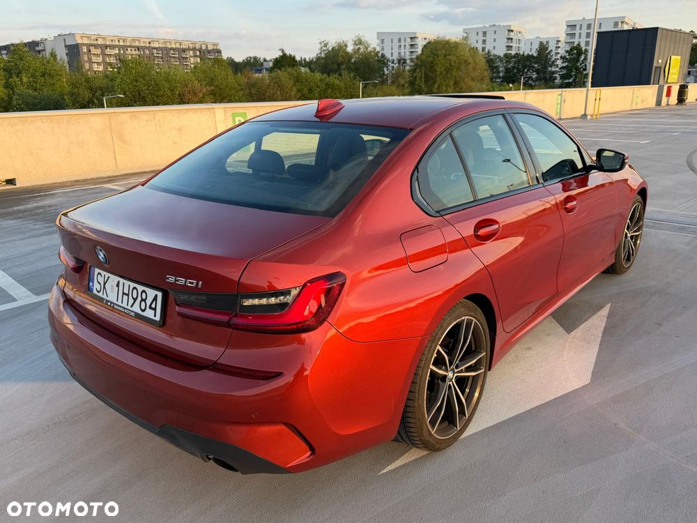 BMW Seria 3 330i M Sport sport - 5
