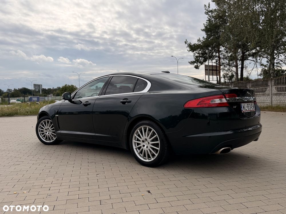 Jaguar XF 3.0 V6 S Premium Luxury - 4