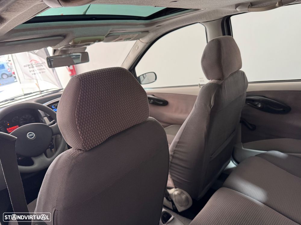 Fiat Punto 90 Emotion - 9