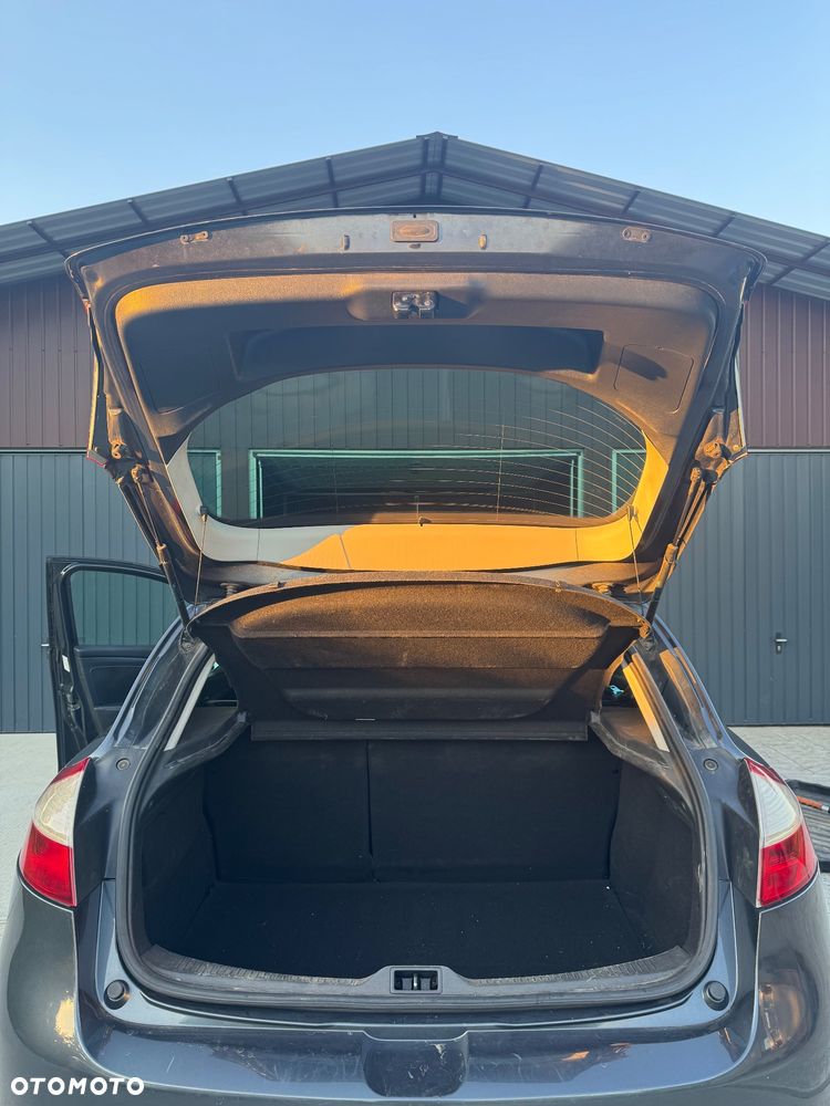 Renault Megane ENERGY TCe 115 Start & Stop Bose Edition - 7