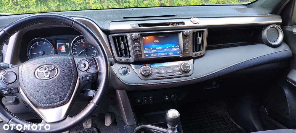 Toyota RAV4 2.0 D-4D Active 4x2 - 14