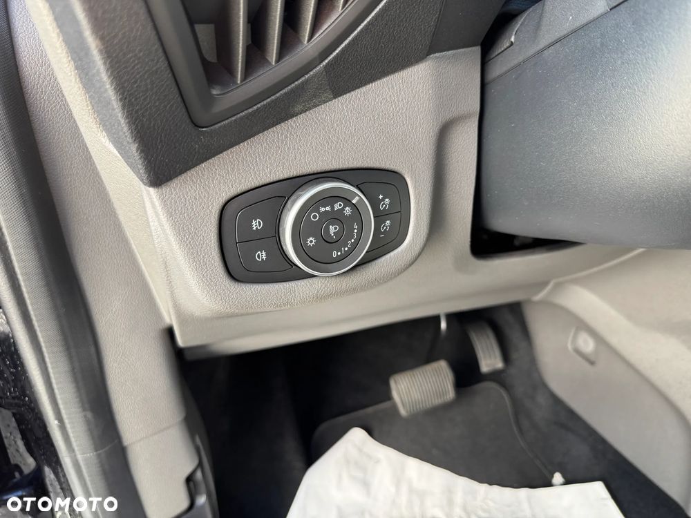 Ford Tourneo Connect Grand - 34
