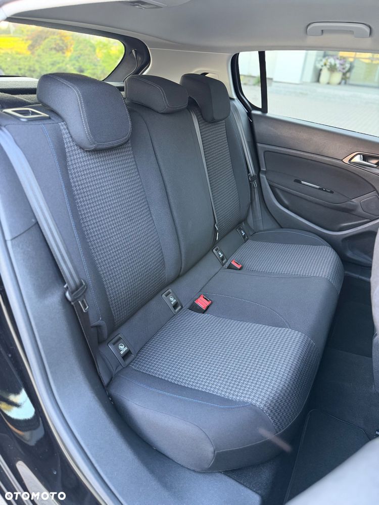 Peugeot 308 PureTech 110 Stop & Start Style - 15