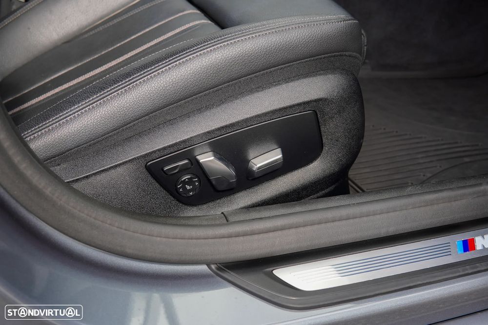 BMW 530 e Pack Desportivo M - 35