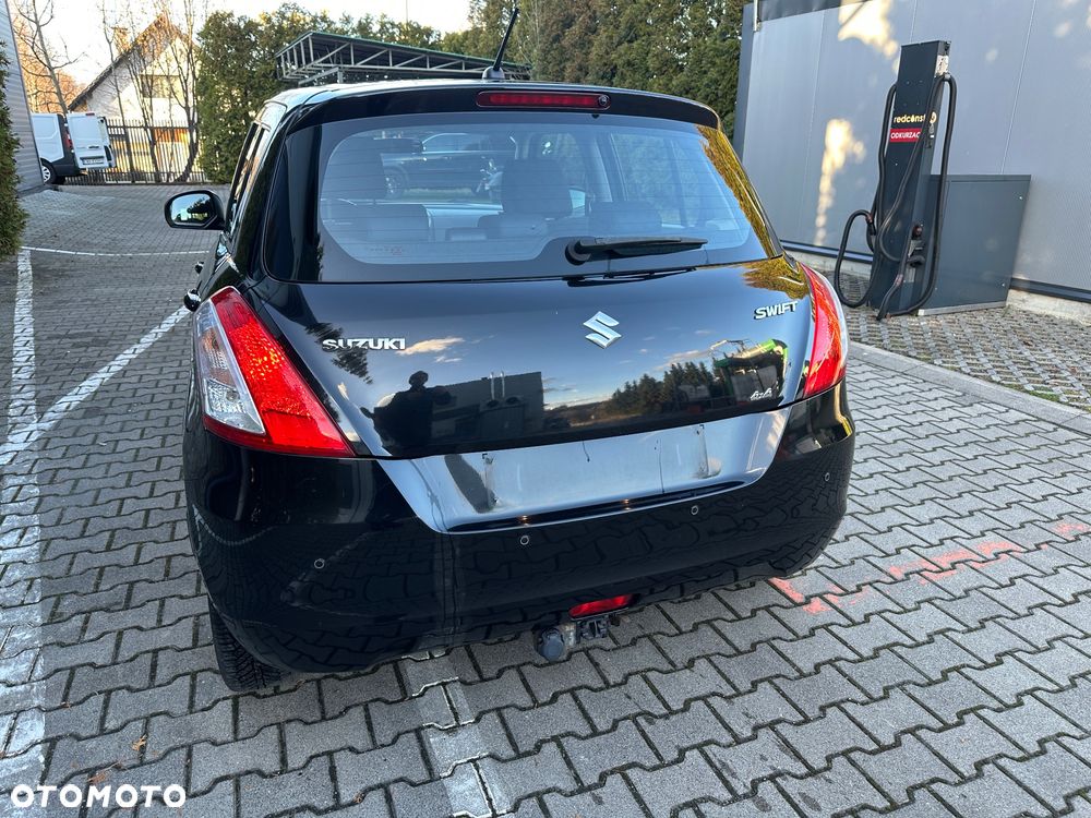 Suzuki Swift 1.2 4x4 Club - 11