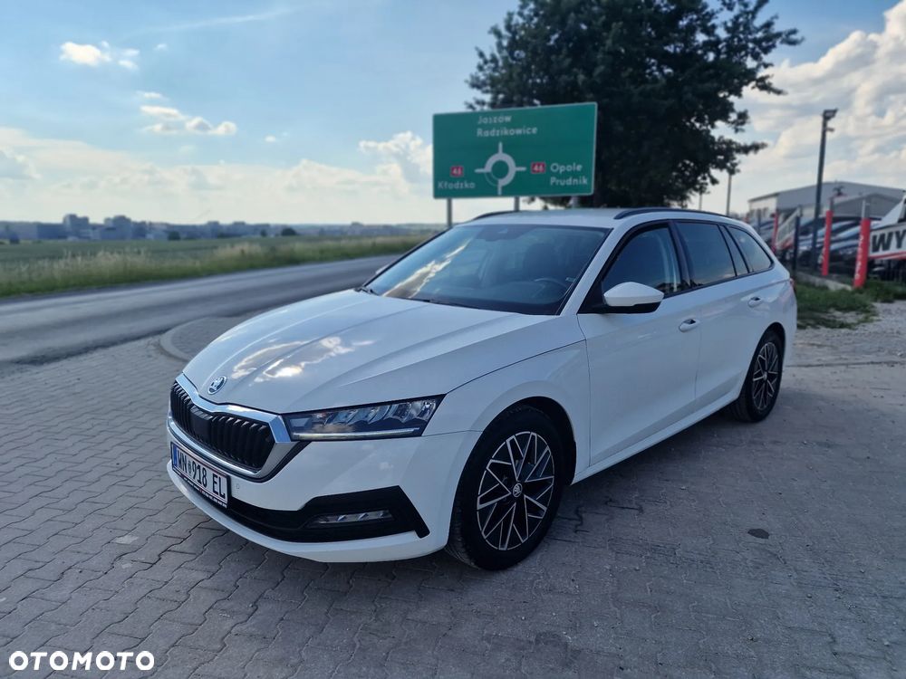 Skoda Octavia 2.0 TDI DSG 4x4 Ambition - 2