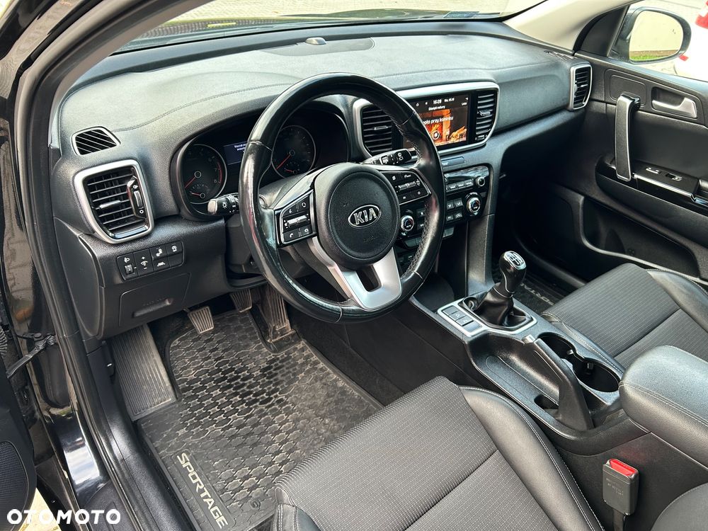 Kia Sportage 1.6 GDI Black Edition 2WD - 12