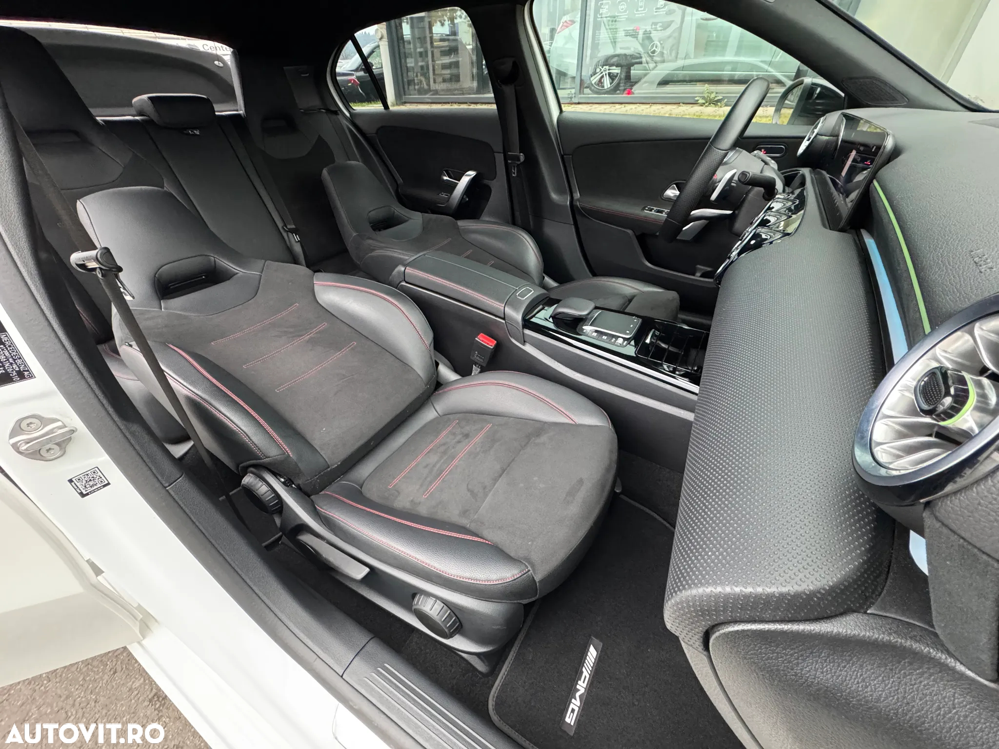 Mercedes-Benz A 250 e 8G-DCT Edition AMG Line - 9