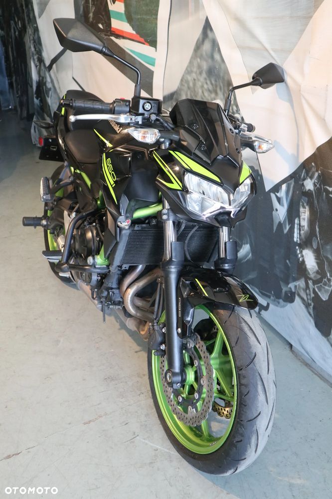Kawasaki Z 650 - 18