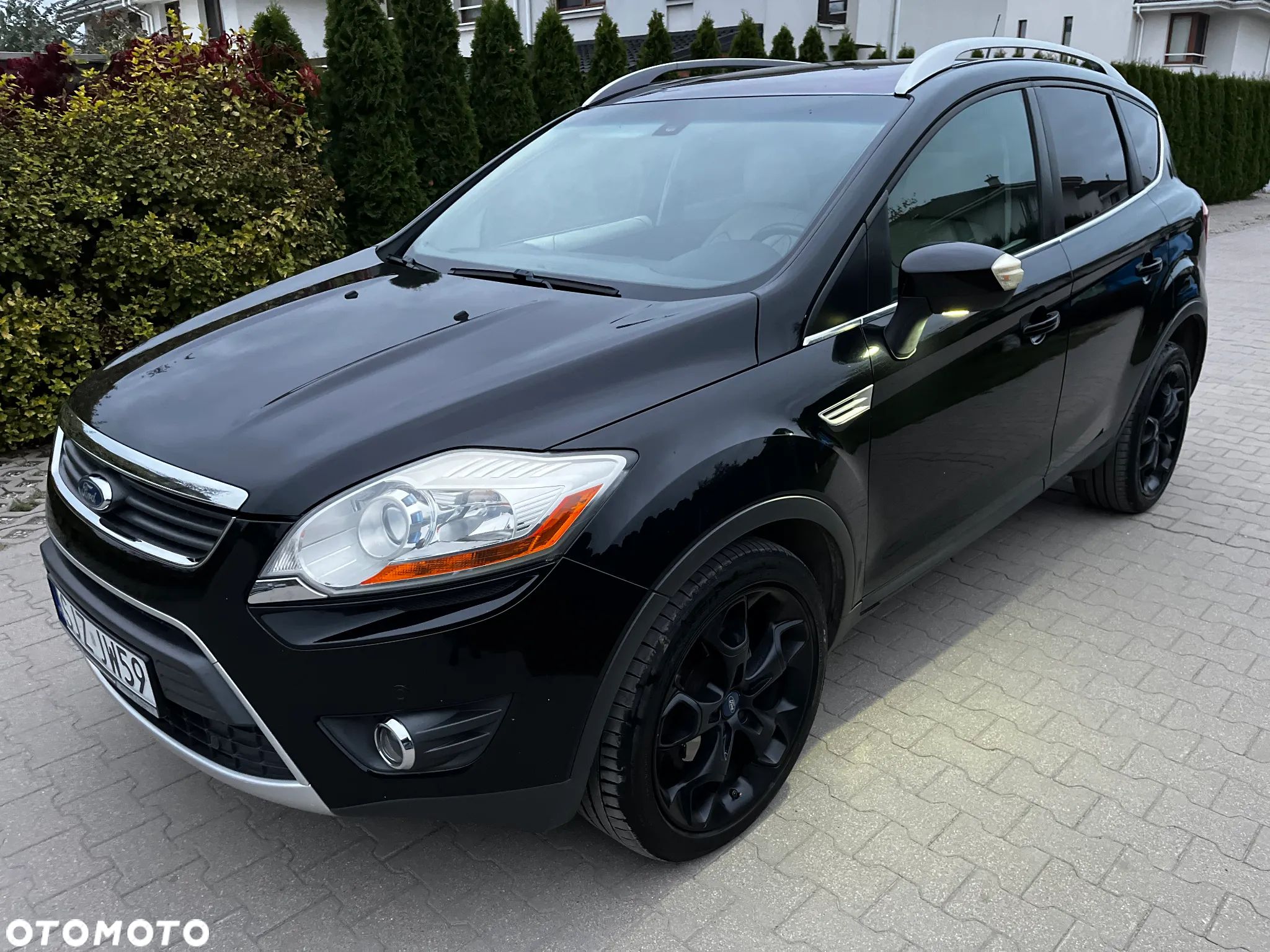 Ford Kuga 2.0 TDCi Individual MPS6 - 1