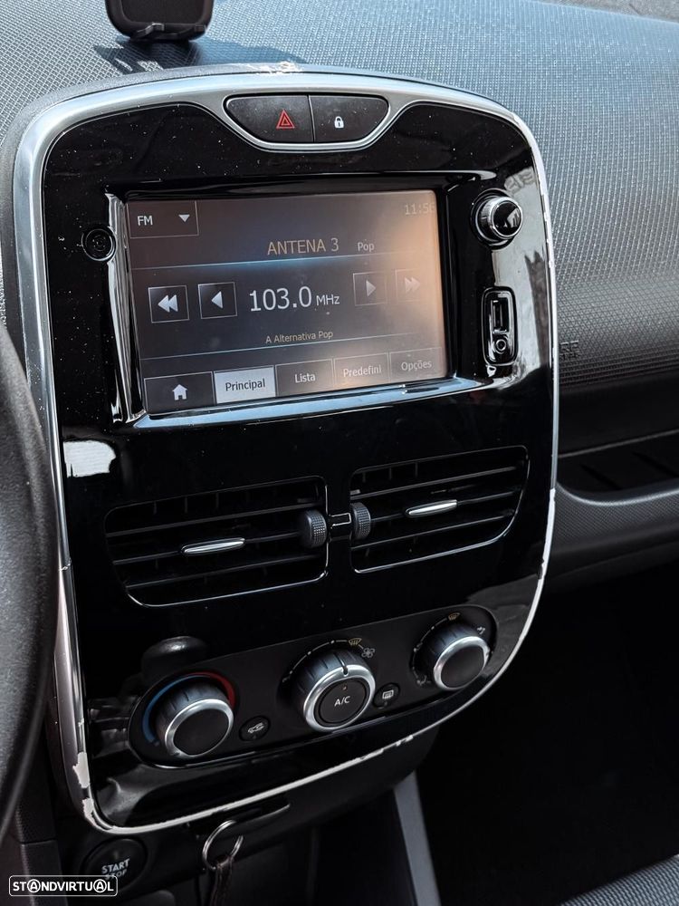 Renault Clio Sport Tourer Energy dCi 75 Business - 6