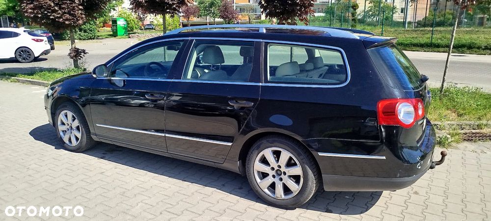 Volkswagen Passat - 3