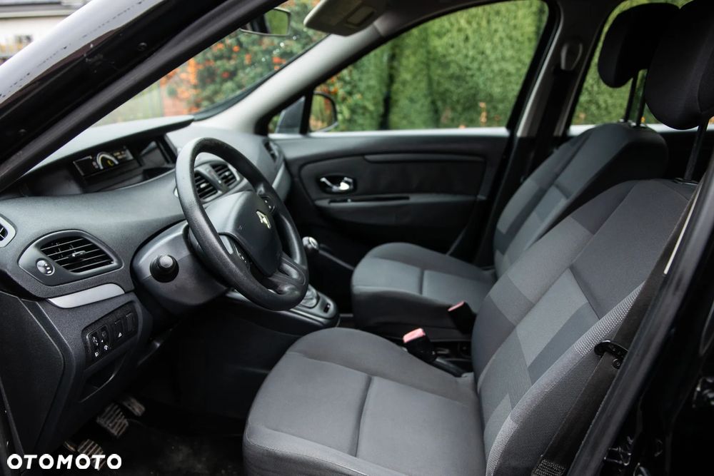 Renault Scenic 1.6 16V 110 TomTom Edition - 18