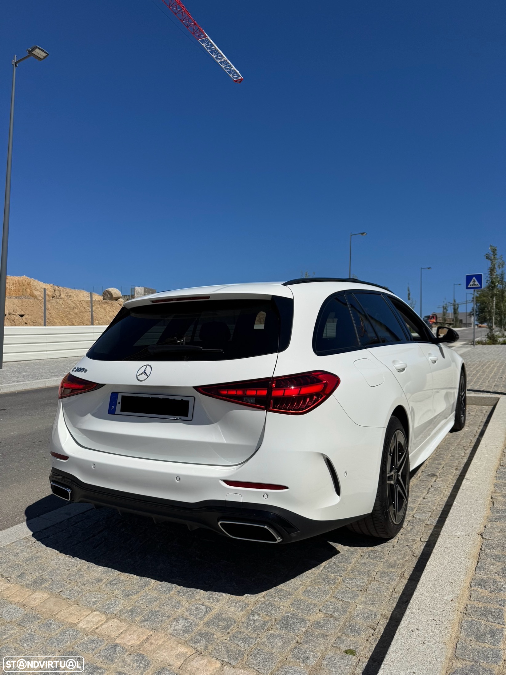 Mercedes-Benz C 300 e AMG Line - 4