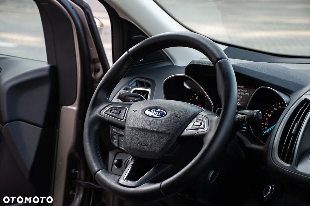 Ford Kuga 2.0 TDCi AWD Titanium - 30