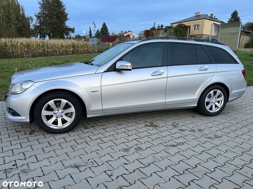 Mercedes-Benz Klasa C 220 CDI 7G-TRONIC Edition - 17