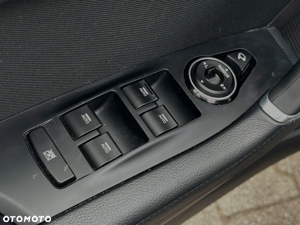 Hyundai i40 Kombi 1.7 CRDi Trend - 18