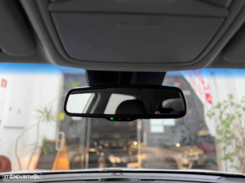 Kia Niro 1.6 GDi HEV EX - 17