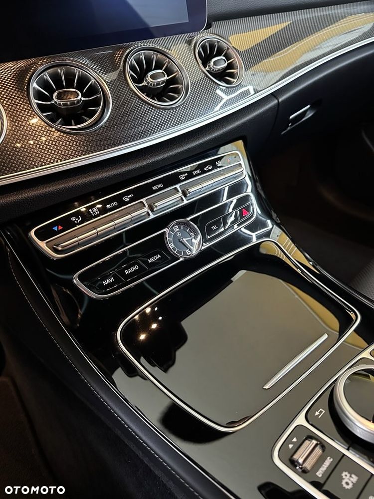 Mercedes-Benz Klasa E AMG 53 4Matic AMG Speedshift 9G-TRONIC - 3