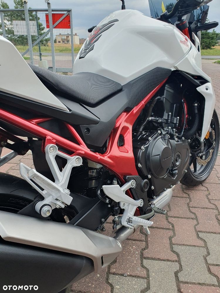 Honda Hornet - 13
