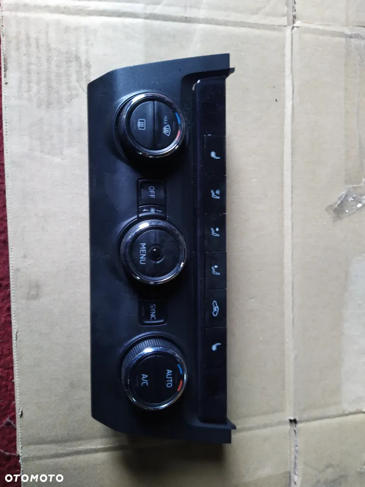 Panel sterowania klimatyzacji skoda octavia 3 - 5
