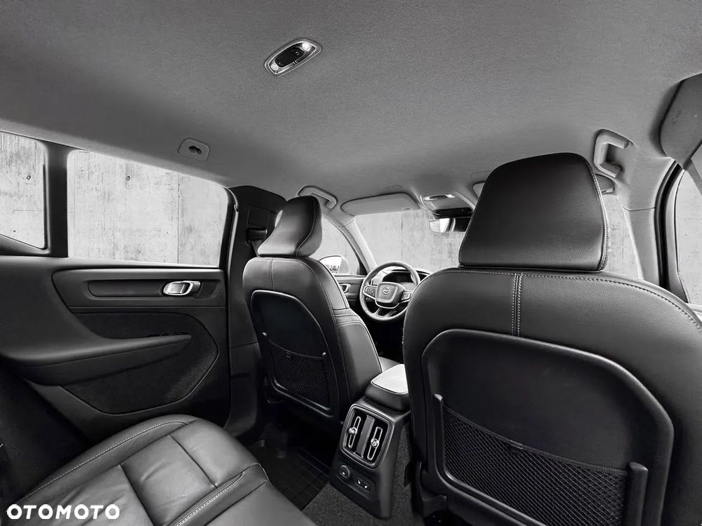 Volvo XC 40 T5 Recharge DKG Plus Bright - 24