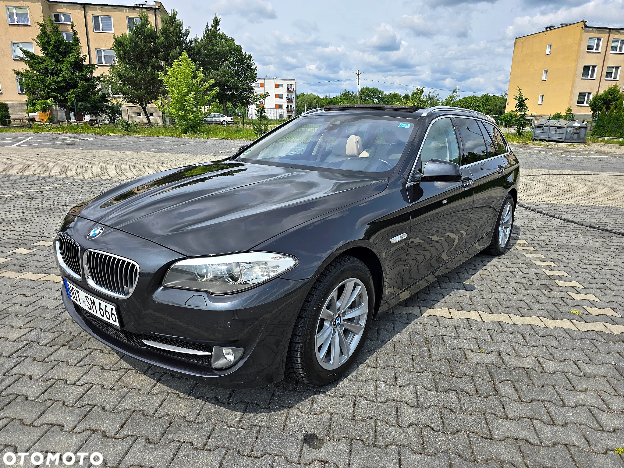 BMW Seria 5 520d Touring Luxury Line - 38