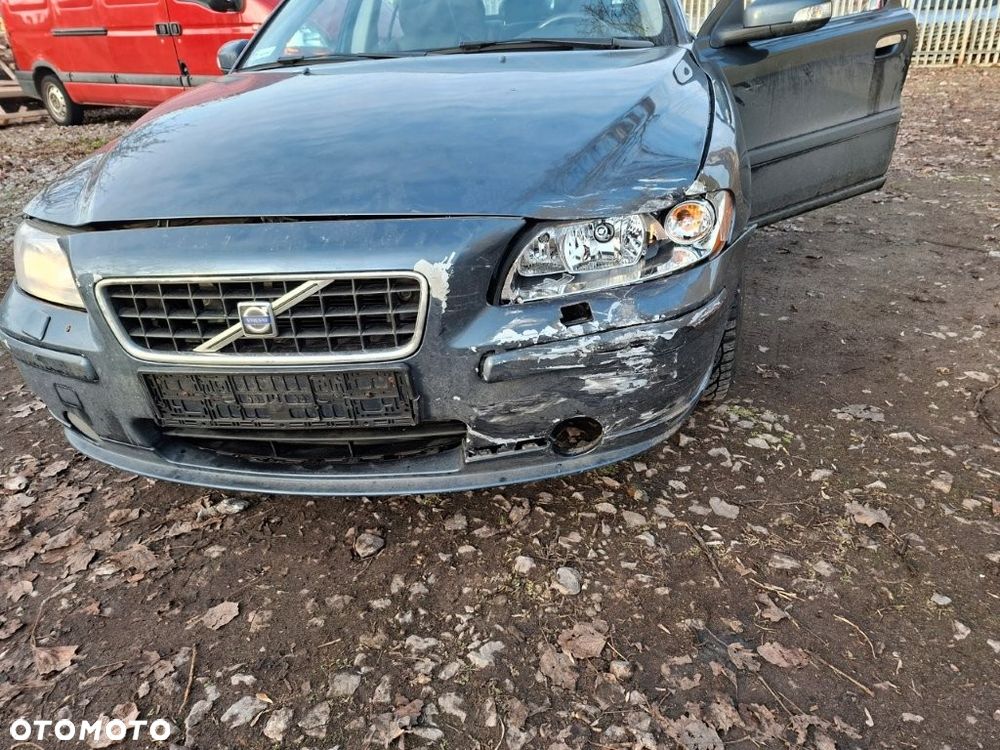 Volvo S60 2.4 Momentum - 3