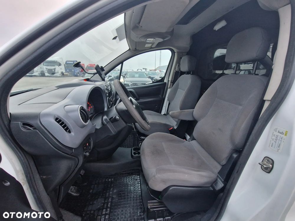 Peugeot Partner - 8