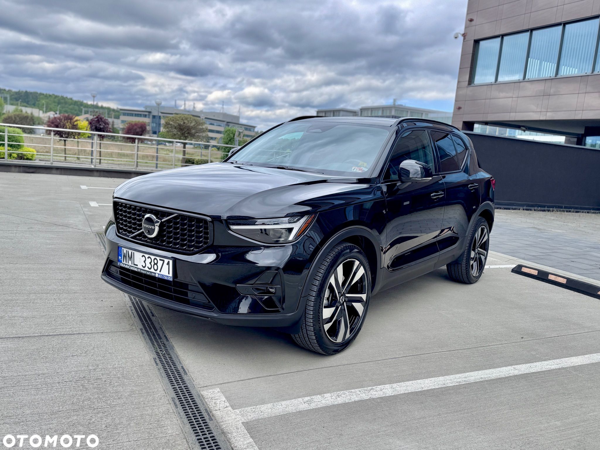 Volvo XC 40 B5 AWD Ultimate Dark - 1