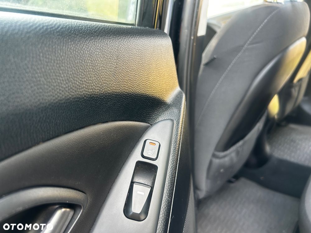 Hyundai ix35 - 13