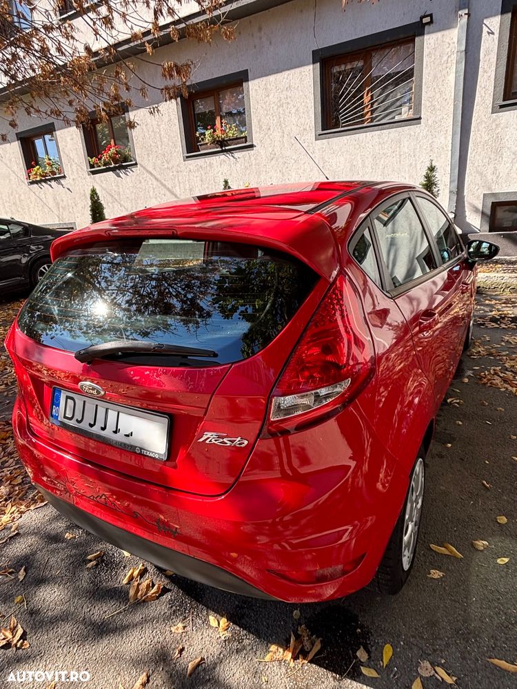 Ford Fiesta 1.25i Ambiente - 3