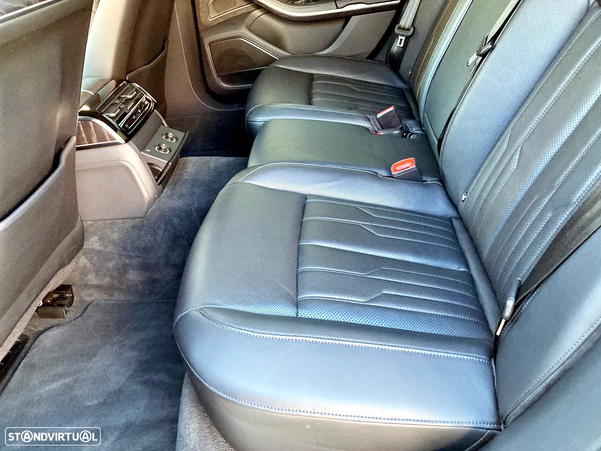 Audi A8 3.0 TDI V6 quattro Tiptronic - 22