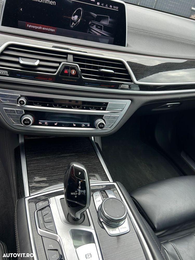 BMW Seria 7 730d xDrive - 7