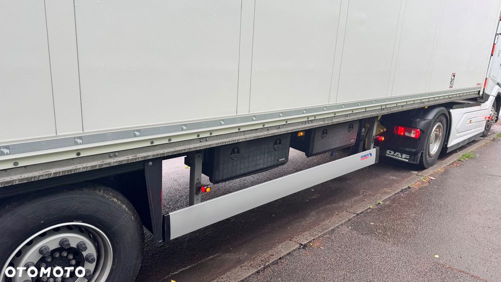 DAF XG - 5