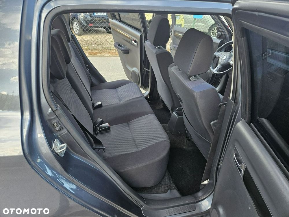 Suzuki Swift 1.3 GS / Premium 4WD - 11