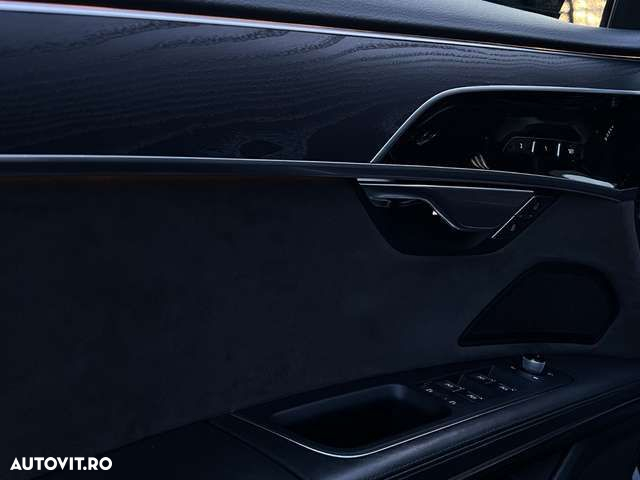 Audi A8 - 11