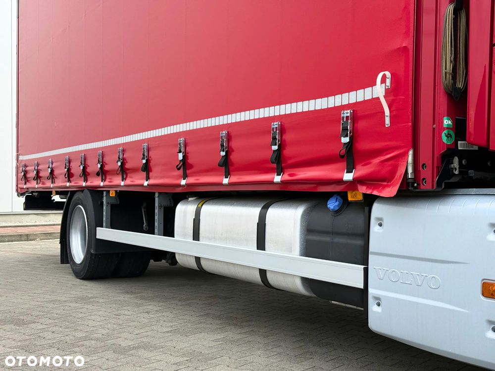 Volvo FH 420 / PRZESTRZENNY 60M3 / 7,75 M / SALON PL - 16