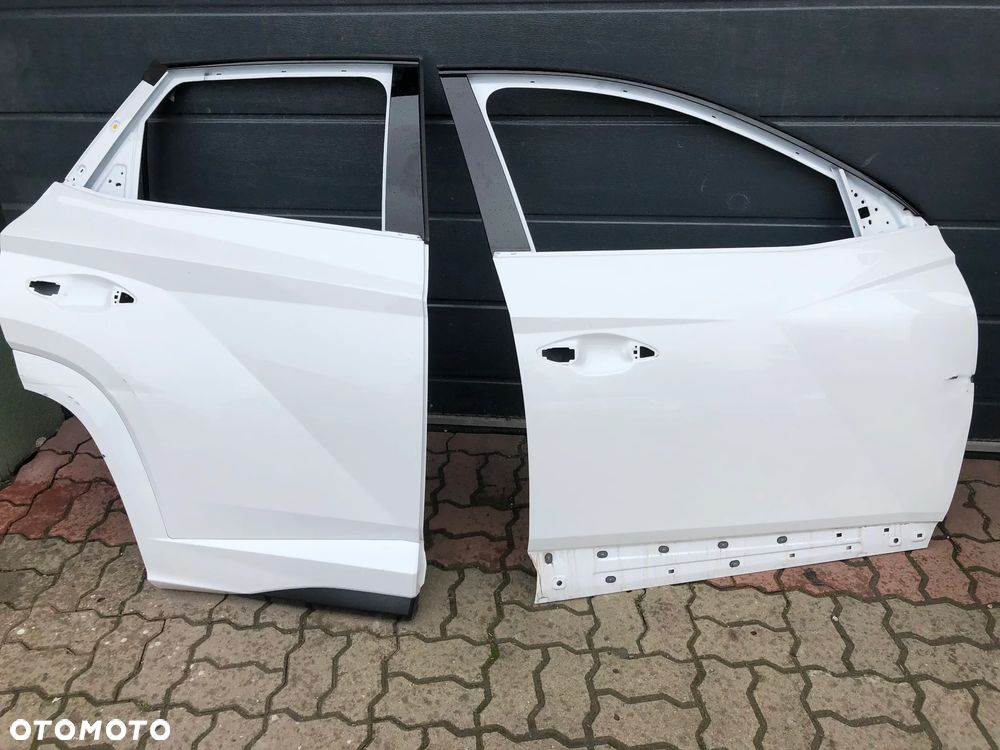 DRZWI PRAWE TYLNE TYŁ PRZOD HYUNDAI TUCSON 4 IV 2020- - 1
