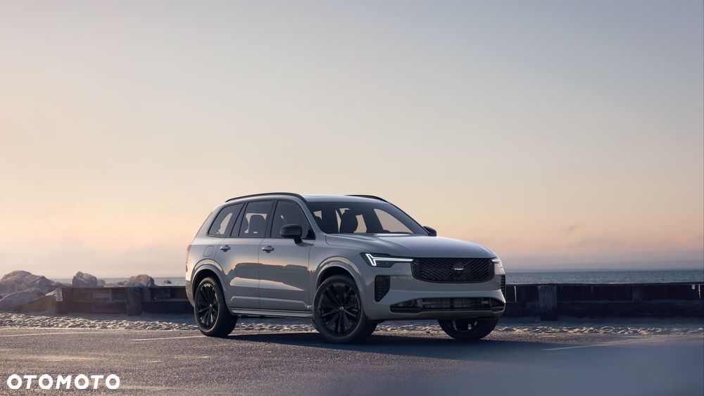Volvo XC 90 T8 AWD Plug-In Hybrid Ultra Black Edition 7os - 2