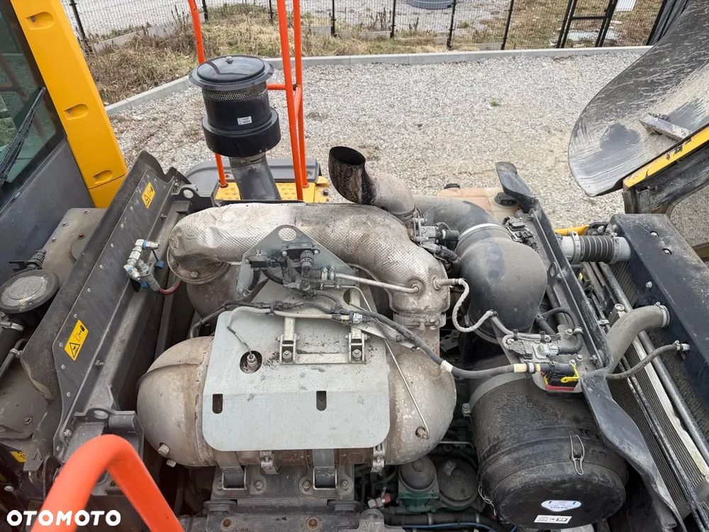 Volvo L110H - 14