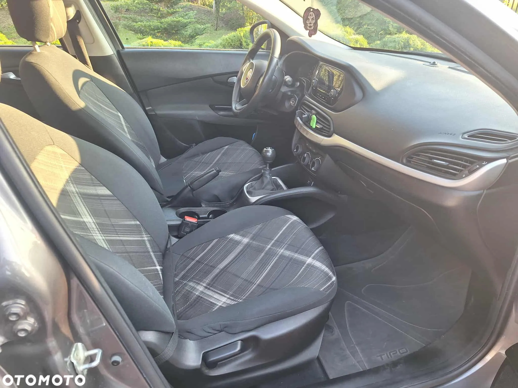 Fiat Tipo 1.4 16v Easy - 10